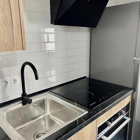 Apartment Ceo *